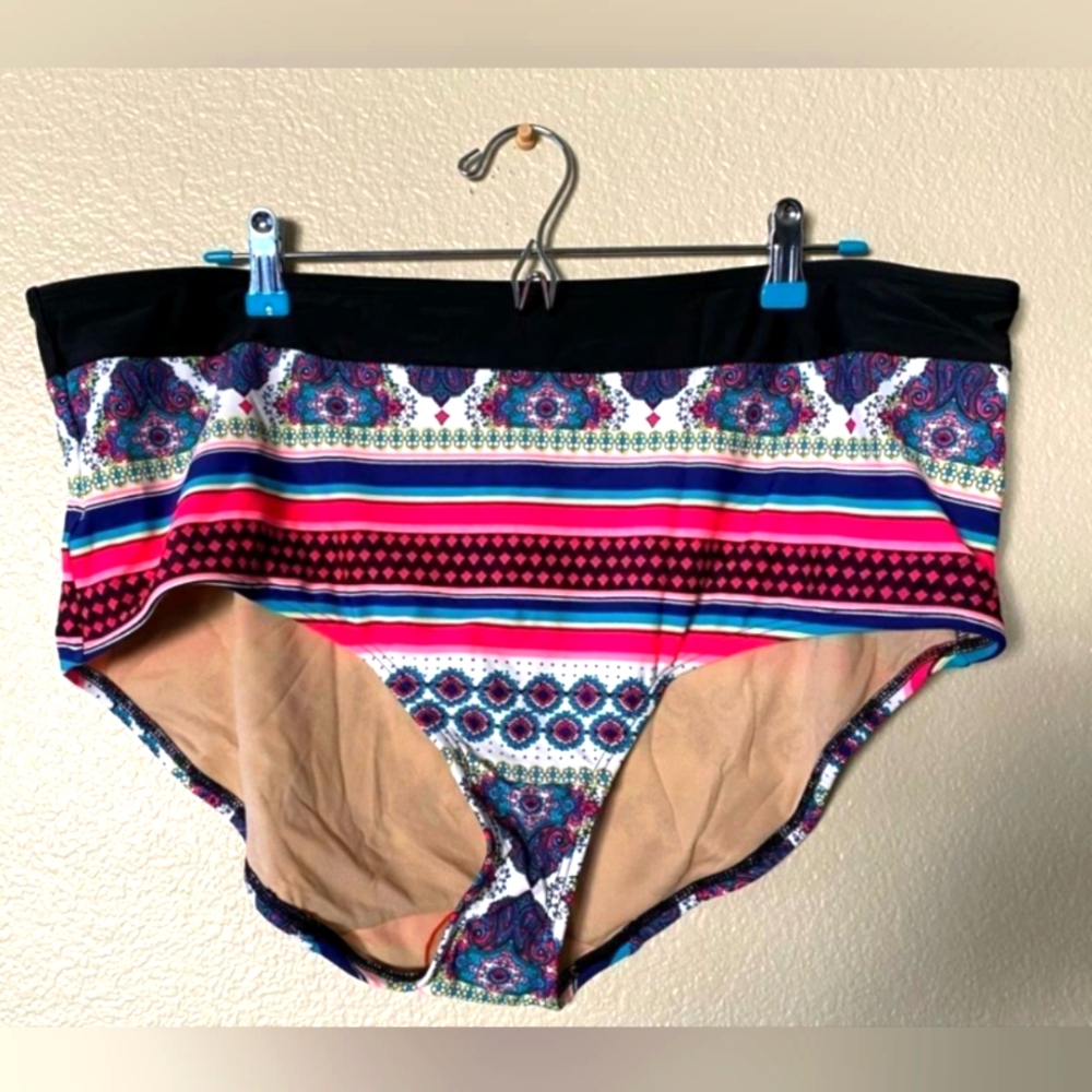 Swim by Cacique Bottoms Size 28